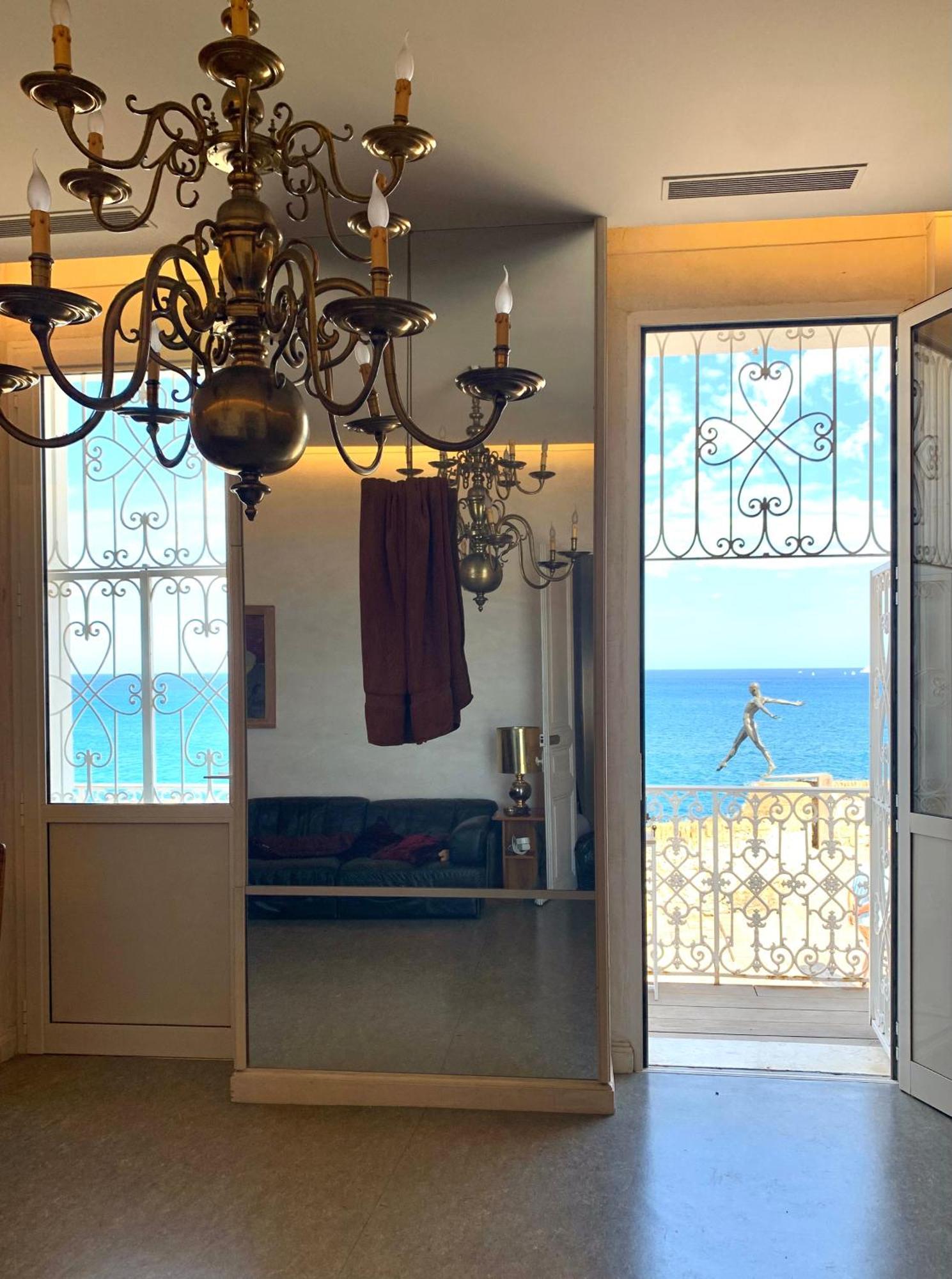 Апартаменты Les Remparts Antibes Location Экстерьер фото
